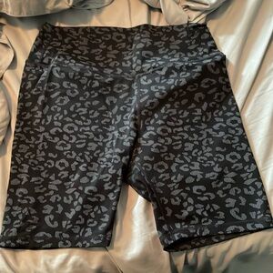ZYIA shorts XXL